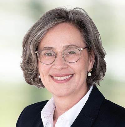 Roswitha Scherg, Direktion